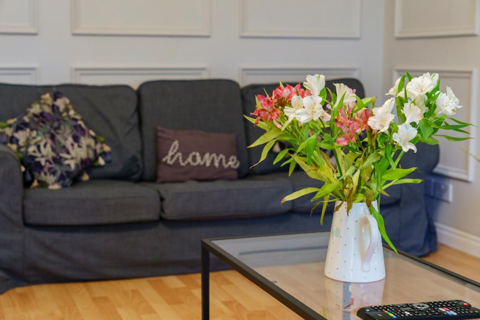 Stylish Centre 2 Bedroom With Cityscape View Appartamento